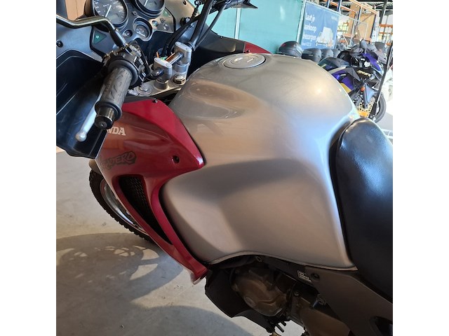 Motor, honda, xl 1000 v varadero, 1999 - afbeelding 17 van  38