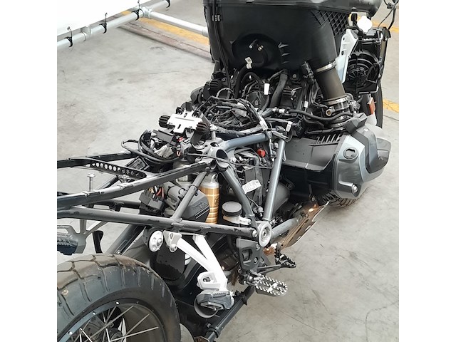 Motor in onderdelen, bmw, gs1250 - afbeelding 19 van  19