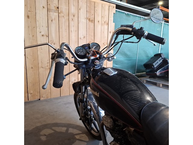 Motor, kawasaki, kz 305 ltd, 1980 - afbeelding 14 van  28