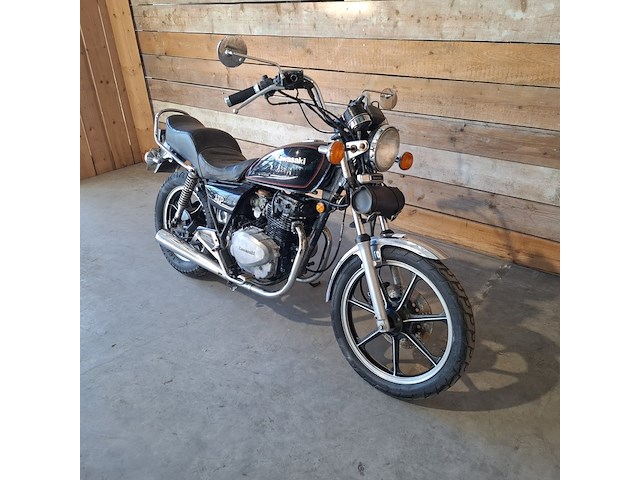 Motor, kawasaki, kz 305 ltd, 1980 - afbeelding 12 van  28