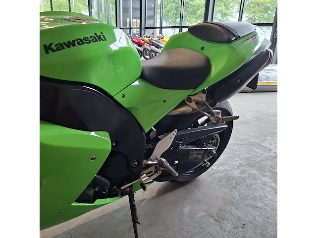 Motor, kawasaki, ninja zx-10r, groen, 2007 - afbeelding 16 van  29