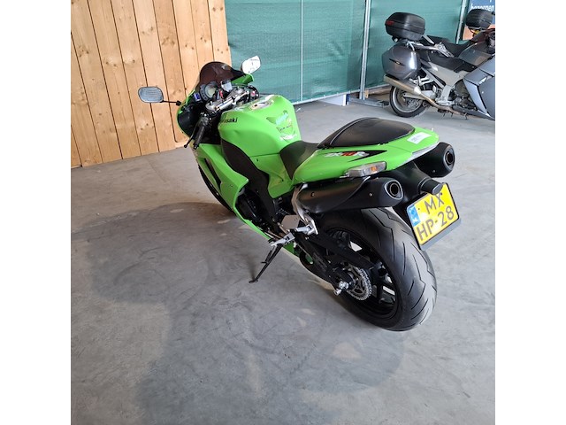 Motor, kawasaki, ninja zx-10r, groen, 2007 - afbeelding 25 van  29