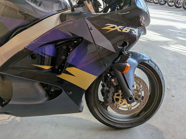 Motor, kawasaki, ninja zx-6r, 1998 - afbeelding 29 van  41