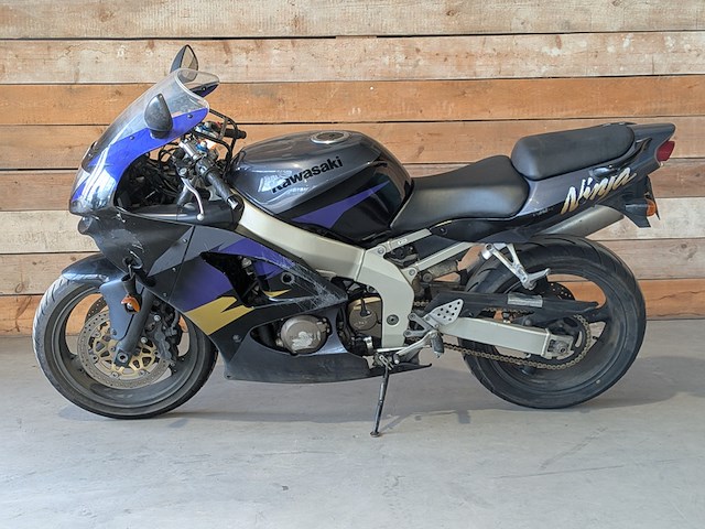 Motor, kawasaki, ninja zx-6r, 1998 - afbeelding 37 van  41