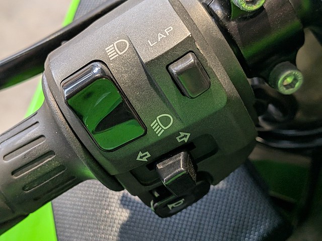 Motor, kawasaki, sport ninja zx-10r, 2007 - afbeelding 15 van  42