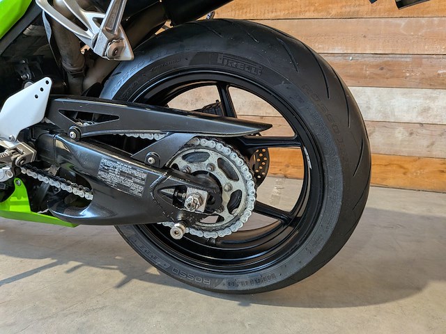 Motor, kawasaki, sport ninja zx-10r, 2007 - afbeelding 27 van  42