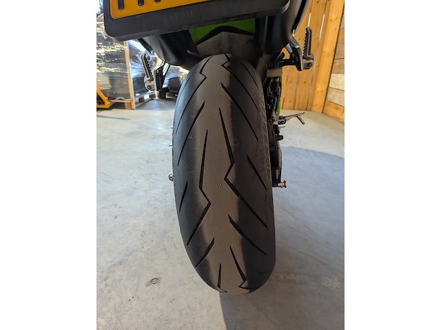 Motor, kawasaki, sport ninja zx-10r, 2007 - afbeelding 30 van  42