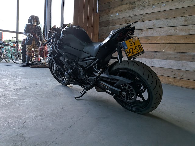 Motor, kawasaki, z900, 2025 - afbeelding 30 van  33