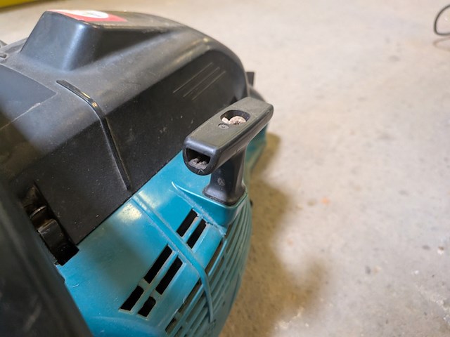 Motor kettingzaag makita, 131, bouwjaar 2019 - afbeelding 8 van  9