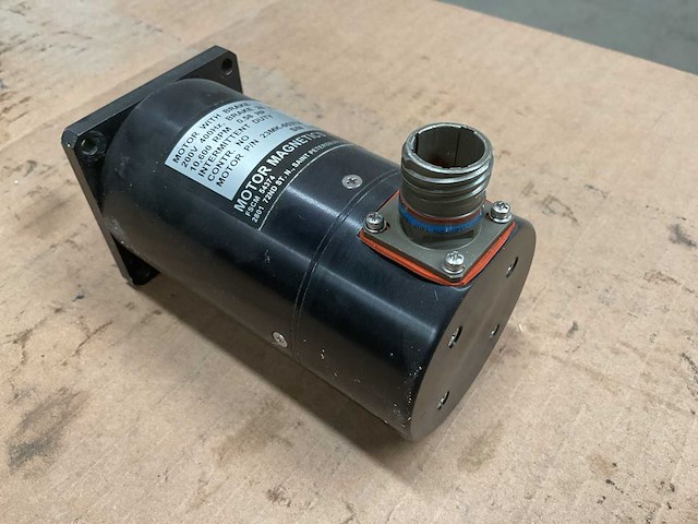Motor magnetics inc. motor with brake - afbeelding 1 van  5
