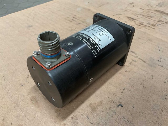 Motor magnetics inc. motor with brake - afbeelding 5 van  5