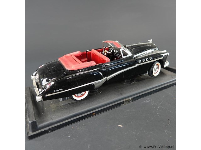 Motor max buick roadmaster uit 1949 - afbeelding 4 van  7