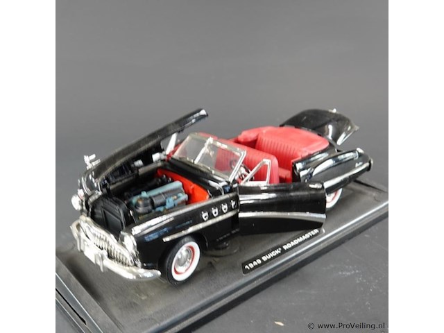 Motor max buick roadmaster uit 1949 - afbeelding 5 van  7