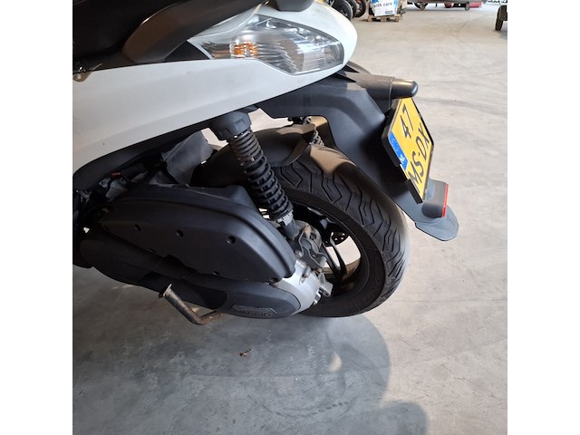Motor, piaggio, beverly, wit, 2017 - afbeelding 14 van  32