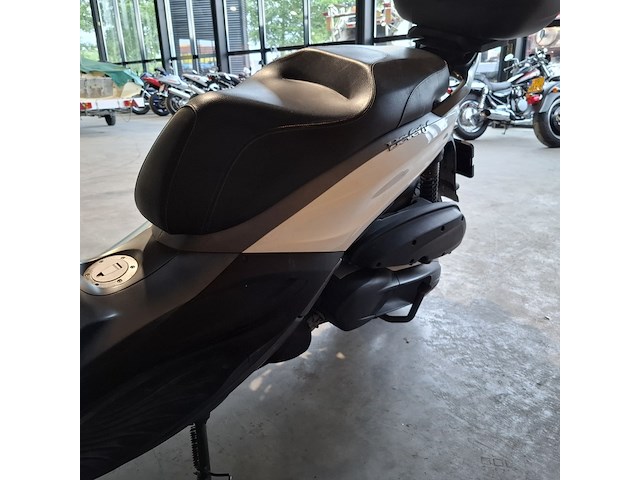 Motor, piaggio, beverly, wit, 2017 - afbeelding 19 van  32