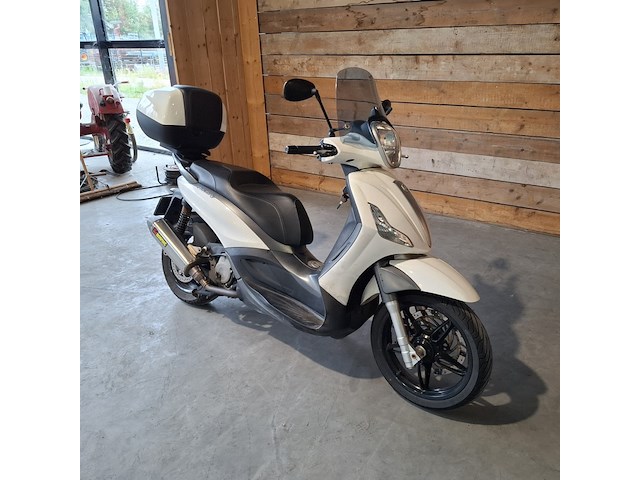 Motor, piaggio, beverly, wit, 2017 - afbeelding 12 van  32