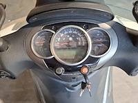 Motor, piaggio, beverly, wit, 2017 - afbeelding 25 van  32