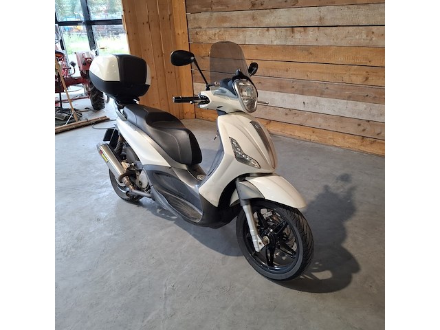 Motor, piaggio, beverly, wit, 2017 - afbeelding 32 van  32