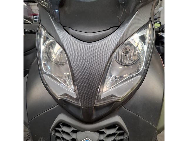 Motor piaggio, scooter 500 mp3 hpe, bouwjaar 2021 - afbeelding 3 van  15
