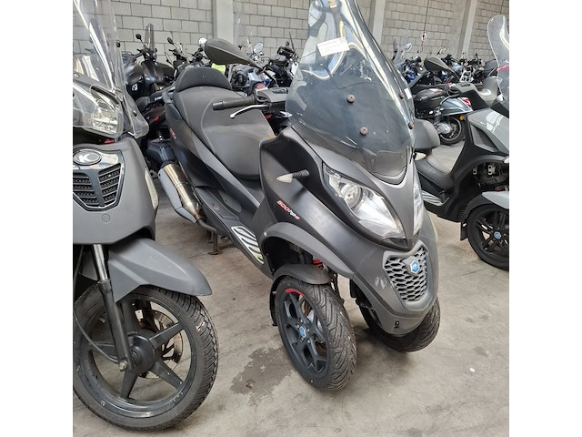 Motor piaggio, scooter 500 mp3 hpe, bouwjaar 2021 - afbeelding 9 van  15