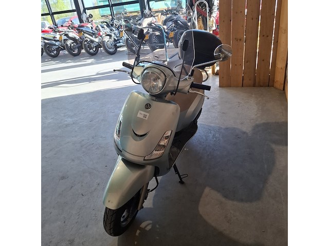 Motor scooter, sym, aw12w 125cc, 2009 - afbeelding 23 van  26