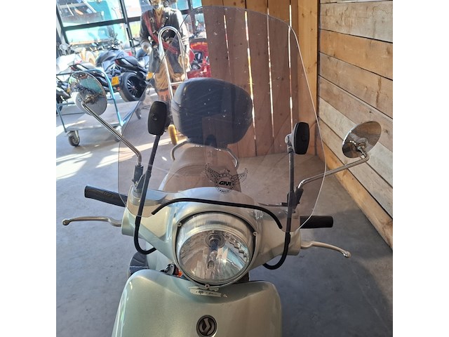 Motor scooter, sym, aw12w 125cc, 2009 - afbeelding 25 van  26