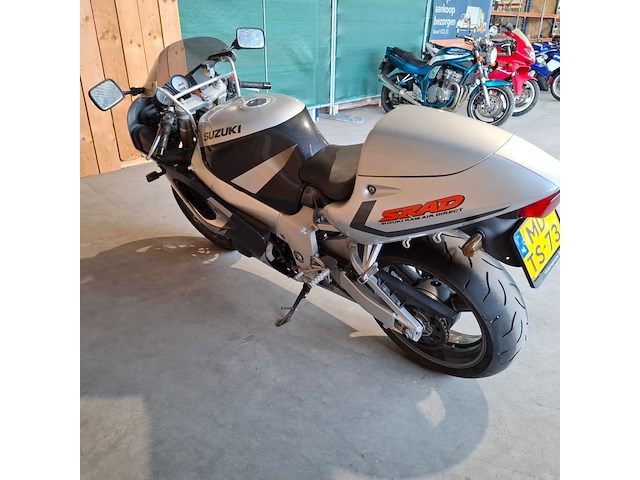 Motor, suzuki, gr7db, 1997 - afbeelding 28 van  31