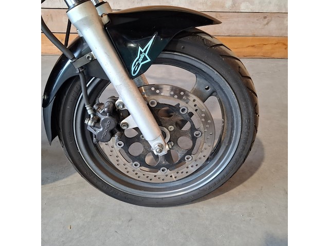 Motor, suzuki, gs500e, 2000 - afbeelding 4 van  32