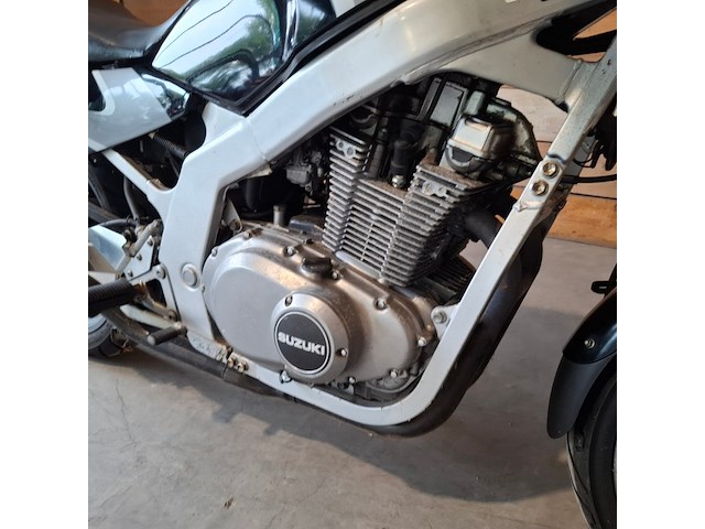 Motor, suzuki, gs500e, 2000 - afbeelding 6 van  32