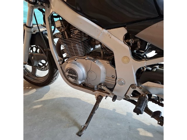 Motor, suzuki, gs500e, 2000 - afbeelding 15 van  32