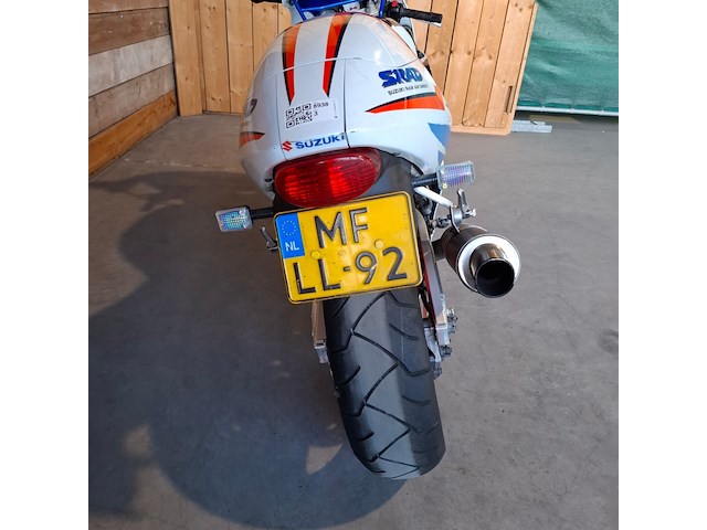 Motor, suzuki, gsx-r750, 1996 - afbeelding 11 van  33