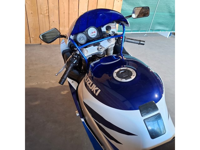 Motor, suzuki, gsx-r750, 1996 - afbeelding 22 van  33