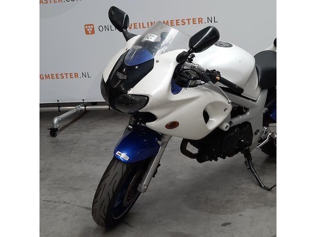 Motor, suzuki, tour sv 650, 1999 - afbeelding 17 van  37