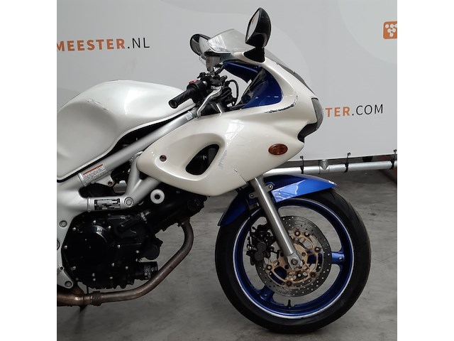 Motor, suzuki, tour sv 650, 1999 - afbeelding 32 van  37