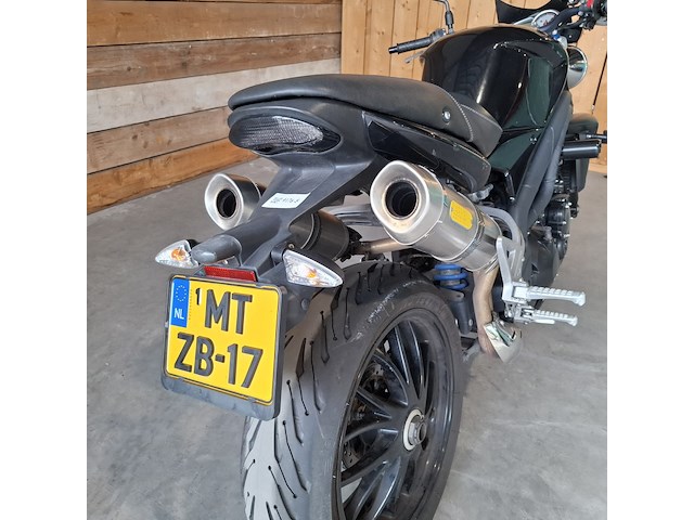 Motor, triumph, speed triple 1050, zwart, 2009 - afbeelding 13 van  35