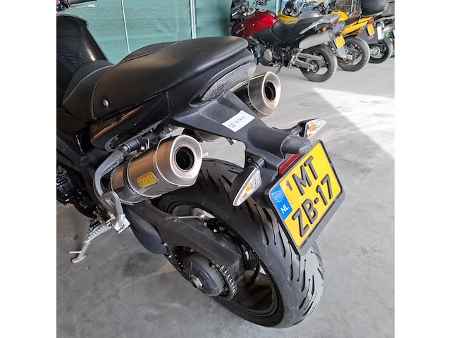 Motor, triumph, speed triple 1050, zwart, 2009 - afbeelding 15 van  35