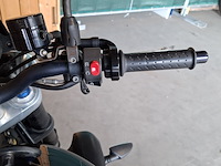 Motor, triumph, speed triple 1050, zwart, 2009 - afbeelding 27 van  35