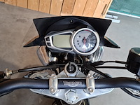Motor, triumph, speed triple 1050, zwart, 2009 - afbeelding 28 van  35