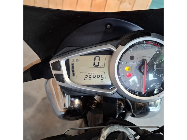 Motor, triumph, speed triple 1050, zwart, 2009 - afbeelding 29 van  35
