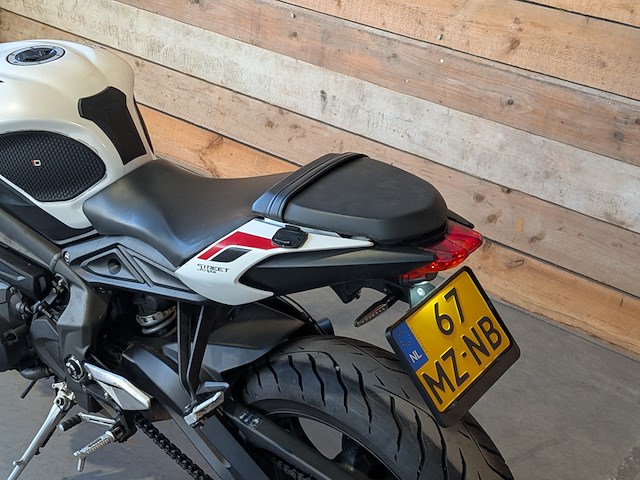 Motor, triumph, tour street triple s, 2021 - afbeelding 3 van  45