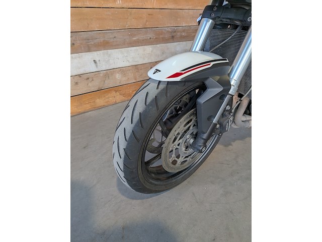 Motor, triumph, tour street triple s, 2021 - afbeelding 16 van  45