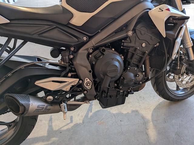 Motor, triumph, tour street triple s, 2021 - afbeelding 30 van  45