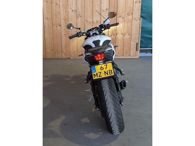Motor, triumph, tour street triple s, 2021 - afbeelding 34 van  45