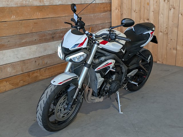 Motor, triumph, tour street triple s, 2021 - afbeelding 43 van  45