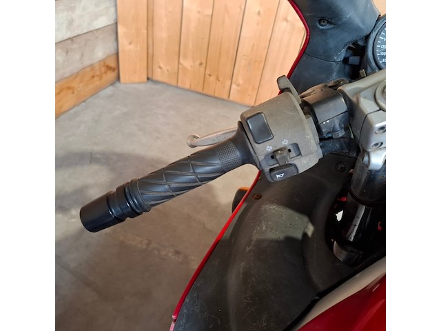 Motor, yamaha, 4tv, 1996 - afbeelding 21 van  32