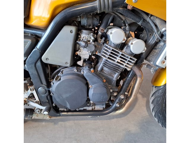 Motor, yamaha, fzs600, 1998 - afbeelding 4 van  31