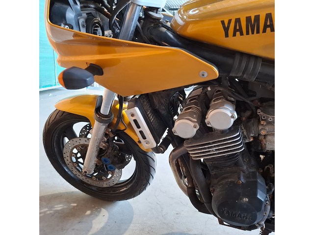 Motor, yamaha, fzs600, 1998 - afbeelding 16 van  31
