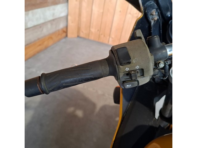 Motor, yamaha, fzs600, 1998 - afbeelding 20 van  31