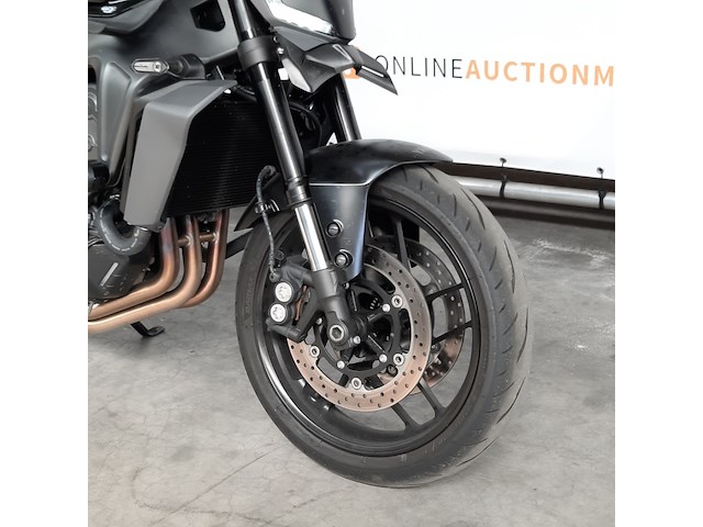 Motor, yamaha, mt 09, 2025 - afbeelding 14 van  17
