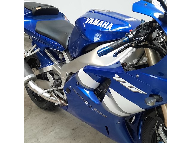 Motor, yamaha, sport yzf-r1, 2000 - afbeelding 29 van  30